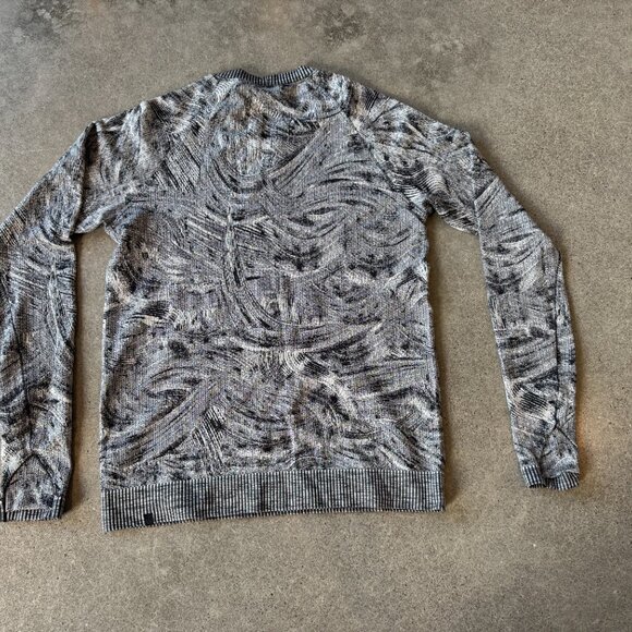 Rest Less Pullover - Picture 2 of 2